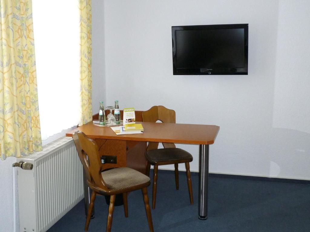 Hotel-Gaststatte Mutter Buermann Hemmingen  Cameră foto